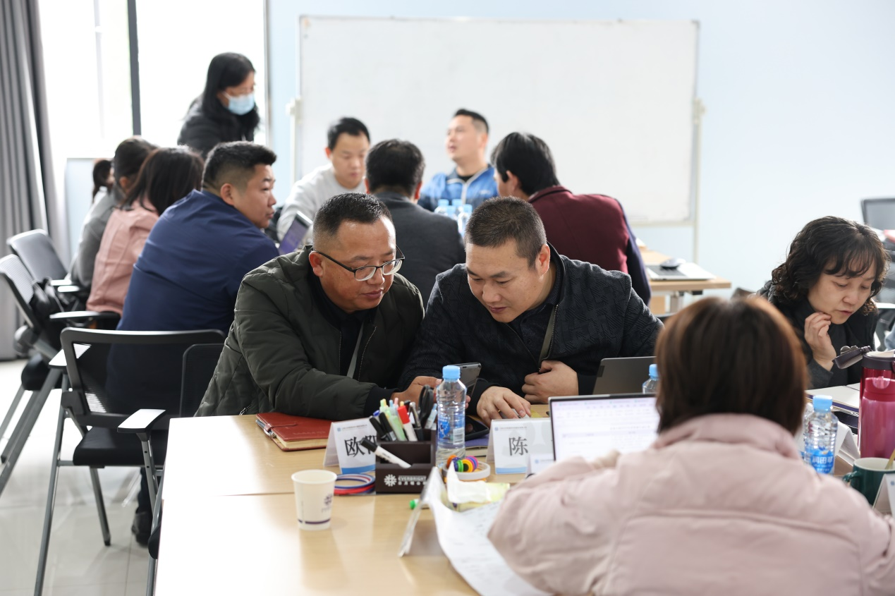 服务之星人物专栏丨坚实前行，勤勉服务
